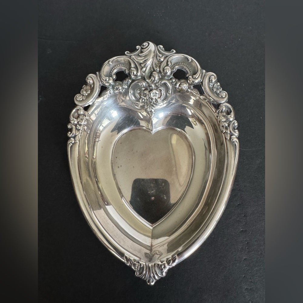 Silverplated WallaceHeart Trinket Ring Bowl / Baroque By Wallace #727